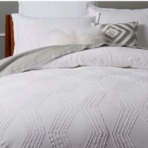 West Elm Gray Geometric Bedding Set